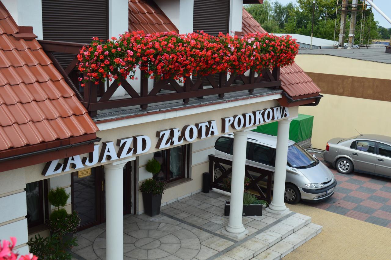 Zajazd Zlota Podkowa Wrocki エクステリア 写真